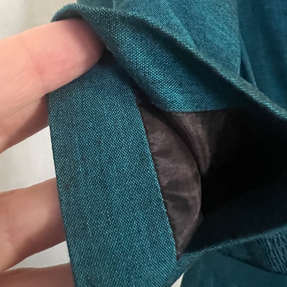 Gorgeous semi formal raw silk dress - Picture 11 of 16